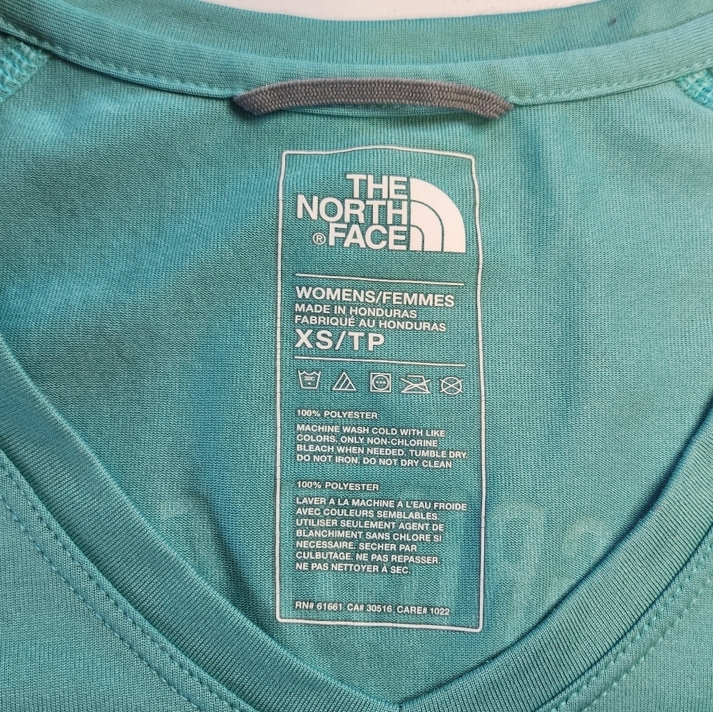 The North Face Wicking Short Sleeve Running Top T-Shirt Grind Activewear Green - Picture 6 of 8
